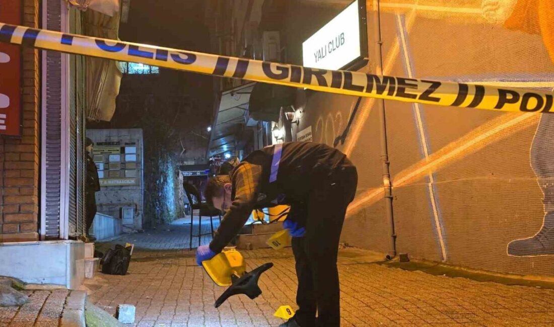 Karadeniz Ereğli ilçesinde bulunan Yalı Club adlı eğlence mekanına 14