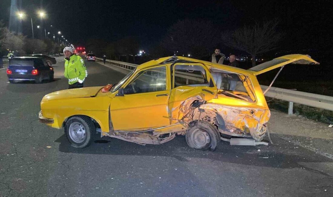 Elazığ’da meydana gelen trafik kazasında, Güney Çevre Yolu’nda seyir halinde