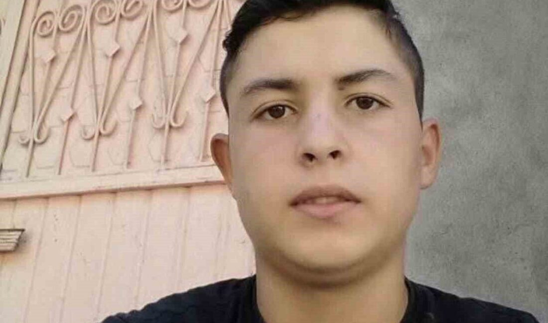 Mersin’in Tarsus ilçesinde meydana gelen üzücü bir olayda, ampul değiştirme