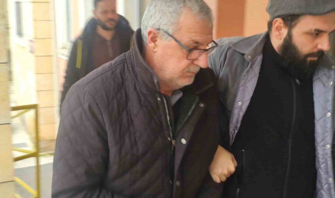 Çanakkale’nin Çan ilçesinde bir baba, iddiaya göre altınları geri alamadığı