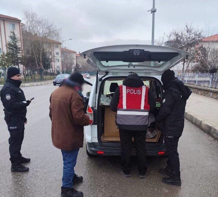 Erzincan Emniyet Müdürlüğü tarafından, “Güvenli Okul Uygulamaları” kapsamında denetim yapıldı.