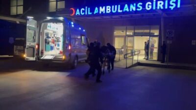 Erzincan’da, Erzincan-Sivas karayolu üzerindeki yeni terminal kavşağında bulunan battı-çıktı köprüsünden