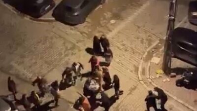 Esenyurt ilçesinde yaşanan olayda bir kişi, komşusunun ses çıkardığı iddiasıyla