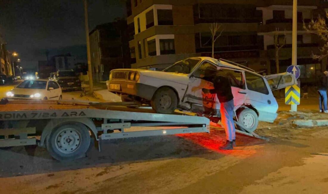 Eskişehir’de meydana gelen trafik kazasında 4 kişi yaralandı. Kaza, Emek