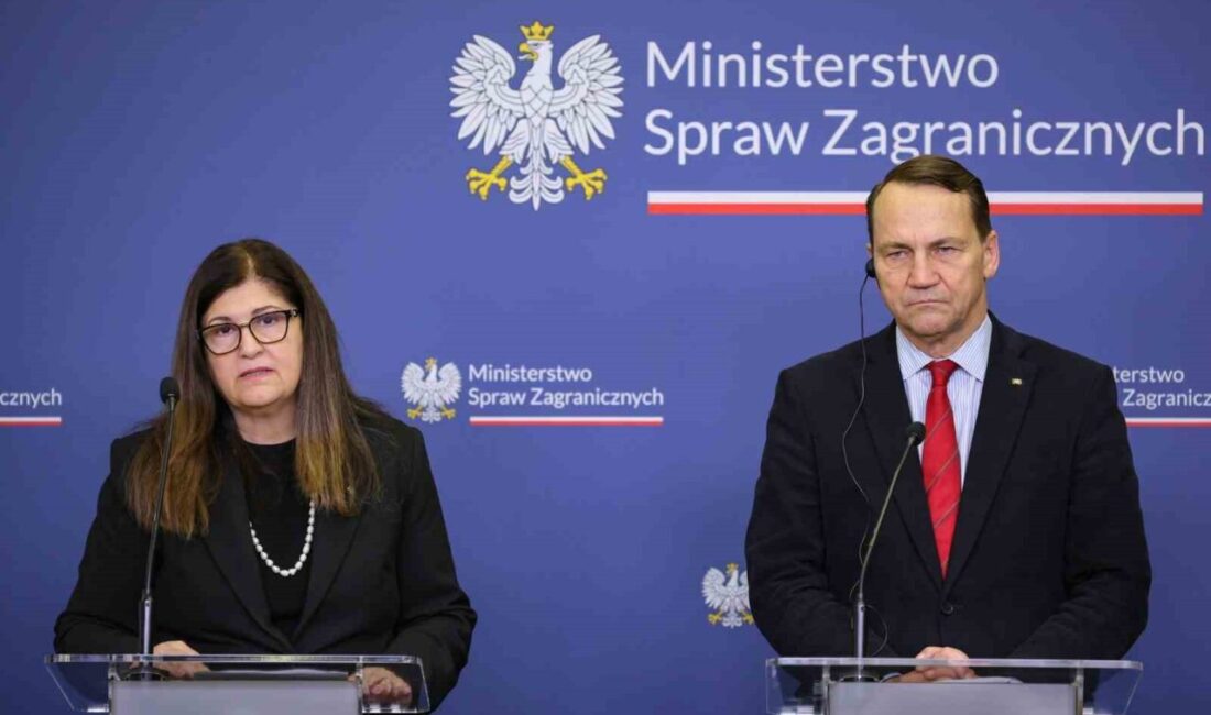 Filistin Dışişleri Bakanı Varsen Agabekiyan Shahin, Polonya Dışişleri Bakanı Radoslaw