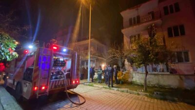 Aydın’ın Efeler ilçesinde, Kemer Mahallesi 1739 Sokak’ta bulunan 3 katlı