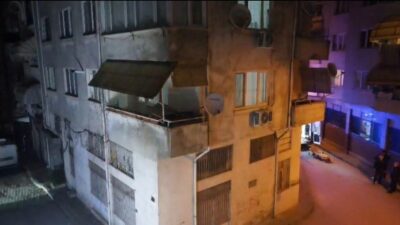 Bursa’nın Gemlik ilçesinde bulunan Kaya Apartmanı’nda hasar tespit edilmesi sonucu