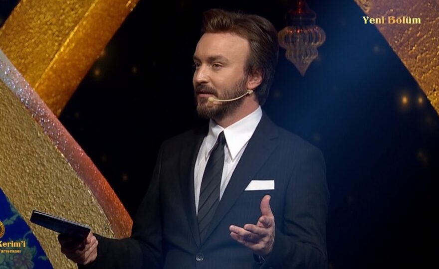 kuranı kerimi güzel okuma yarışması sunucusu