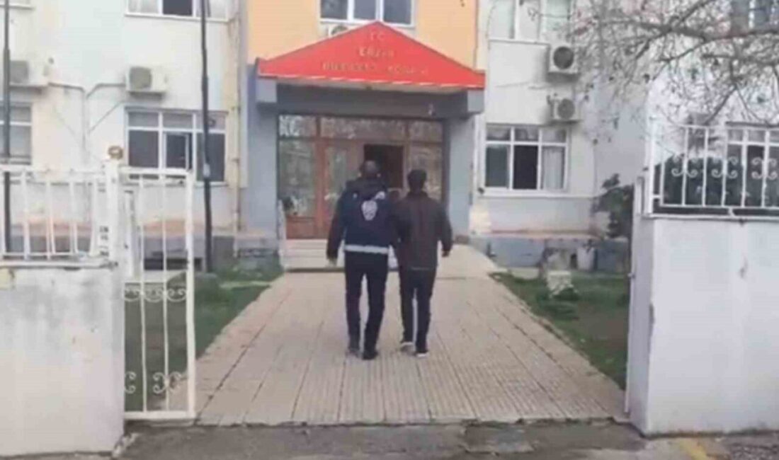 Hatay’ın Defne, Erzin ve İskenderun ilçelerinde gerçekleştirilen operasyonlarda aranan 5