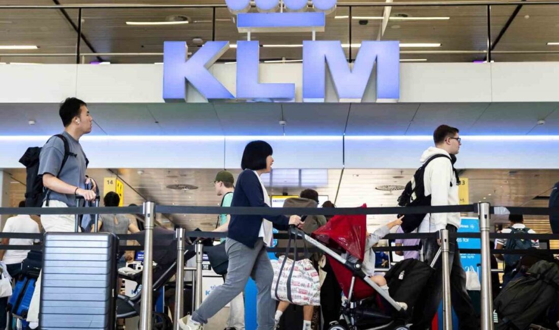 Kraliyet Hollanda Havayolları (KLM), Amsterdam ile Tel Aviv arasındaki seferlerini