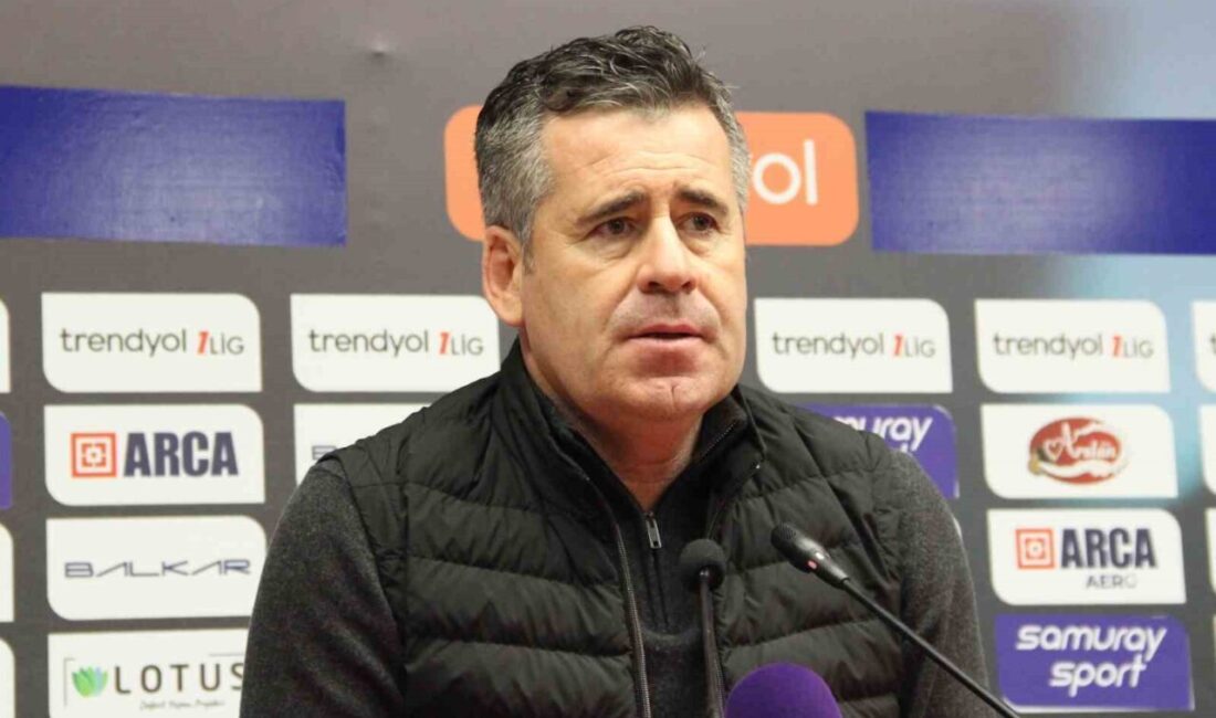Çorum Futbol Kulübü Teknik Direktörü Hüseyin Eroğlu, İstanbulspor maçının ardından