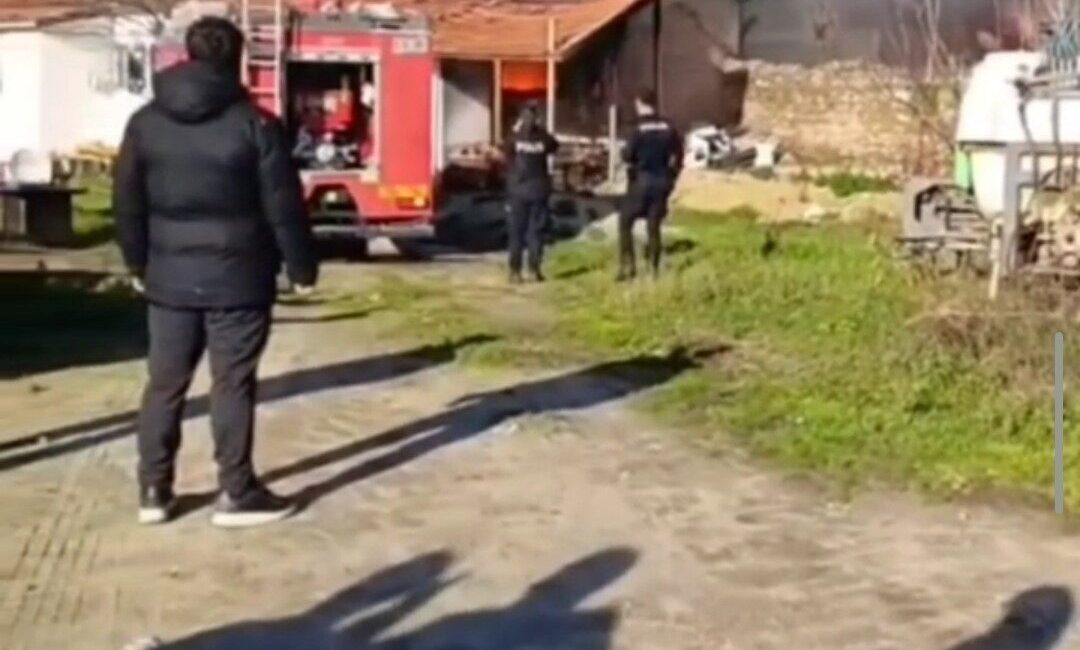 İpsala ilçesine bağlı Kapucu Mahallesi’nde bulunan tek katlı bir evin