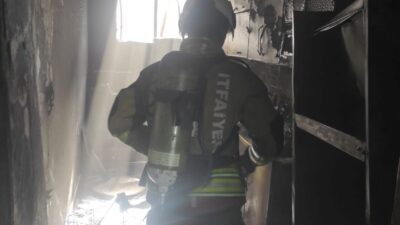 Hatay’ın İskenderun ilçesine bağlı Cırtıman Mahallesi’nde yer alan 2 katlı