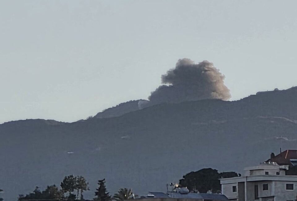 İsrail Savunma Kuvvetleri (IDF), Lübnan’ın güney bölgesindeki Hizbullah hedeflerine yönelik