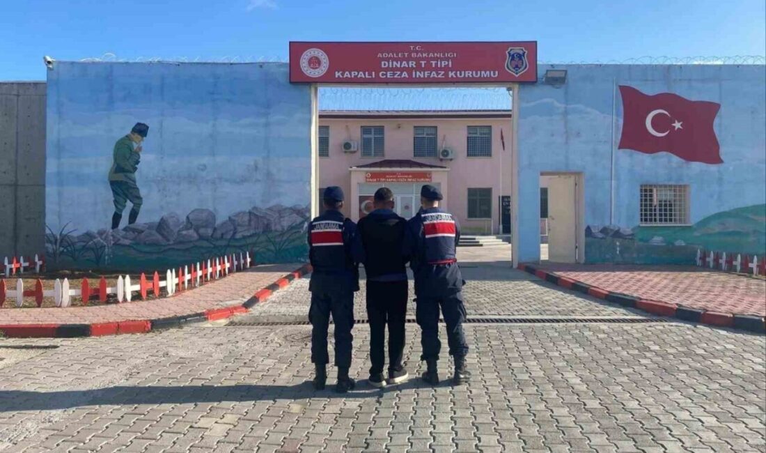 Afyonkarahisar’da, jandarma tarafından yapılan operasyon sonucunda çeşitli suçlardan aranan 50