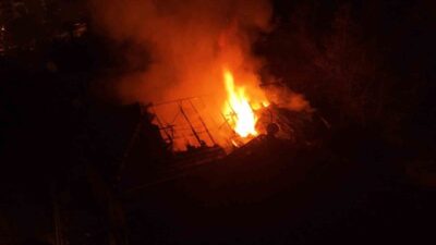 Karabük’te, Soğuksu Mahallesi Gonca Sokak’ta bulunan 3 katlı bir binada