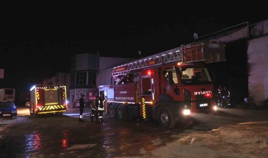 Karaman’da bir dorse üretim fabrikasında çıkan yangın, itfaiye ekipleri tarafından