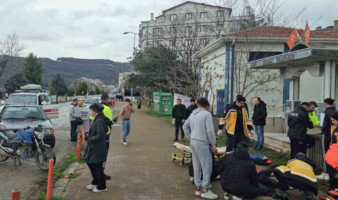 Kastamonu’nun Cide ilçesinde meydana gelen trafik kazasında bir otomobil ile