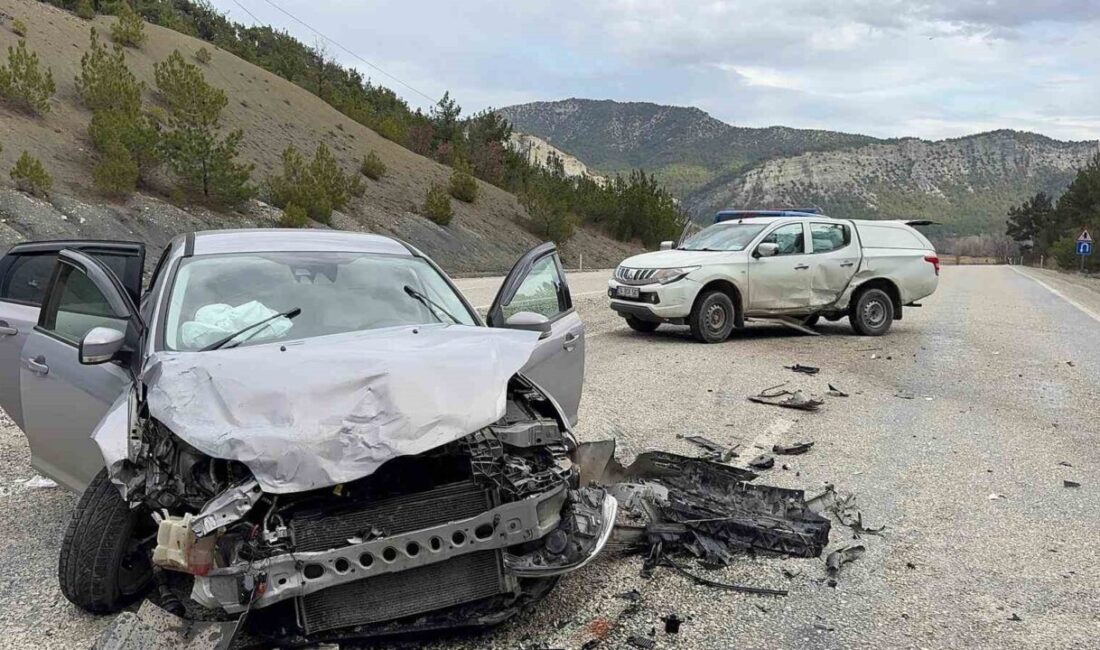 Kastamonu’nun Hanönü ilçesinde meydana gelen trafik kazasında eski Boyabat Belediye
