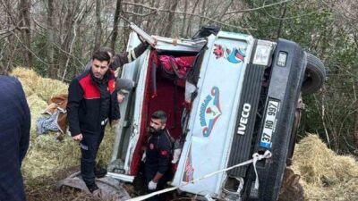 Kastamonu’nun Cide ilçesinde, Gökçeören köyünde meydana gelen trafik kazasında, kontrolü