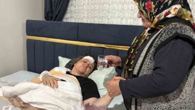 Kocasinan ilçesinde meydana gelen trafik kazasında, SUV aracın refüjde bekleyen