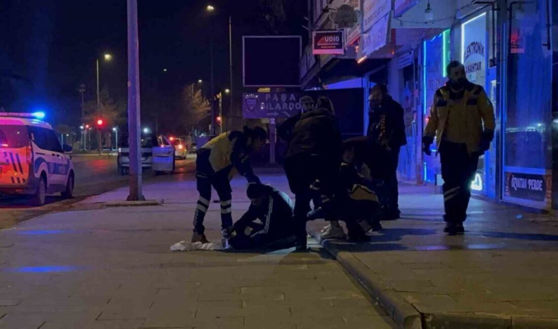 Kocasinan ilçesinde meydana gelen bir kavgada bir kişi bıçaklanarak yaralandı.
