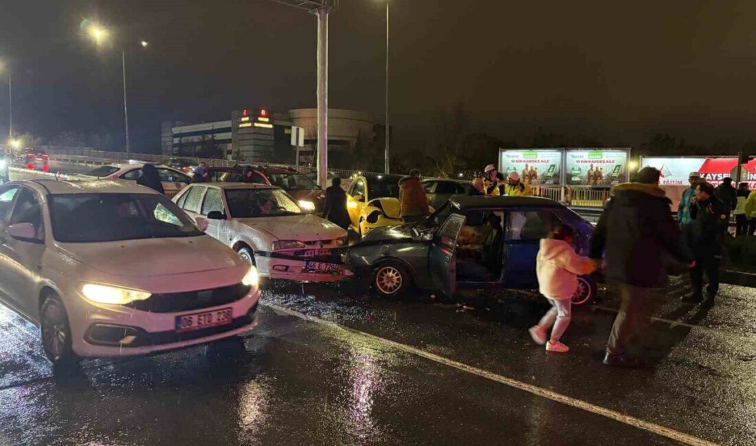 Kocasinan ilçesinde meydana gelen trafik kazasında, bir otomobil kontrolden çıktı