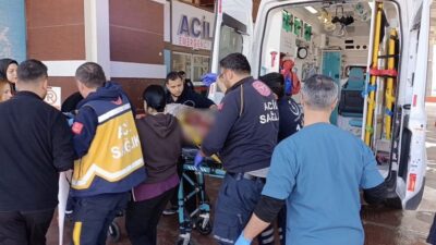 Adıyaman’da meydana gelen bir trafik kazasında, aracın tekerleğinin kopması sonucu