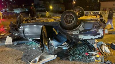 Karaman’da meydana gelen trafik kazasında iki aracın çarpışması sonucunda Tofaş