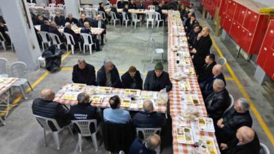 Kırıkkale Belediye Başkanı Ahmet Önal, emekli olan ve görevlerine devam