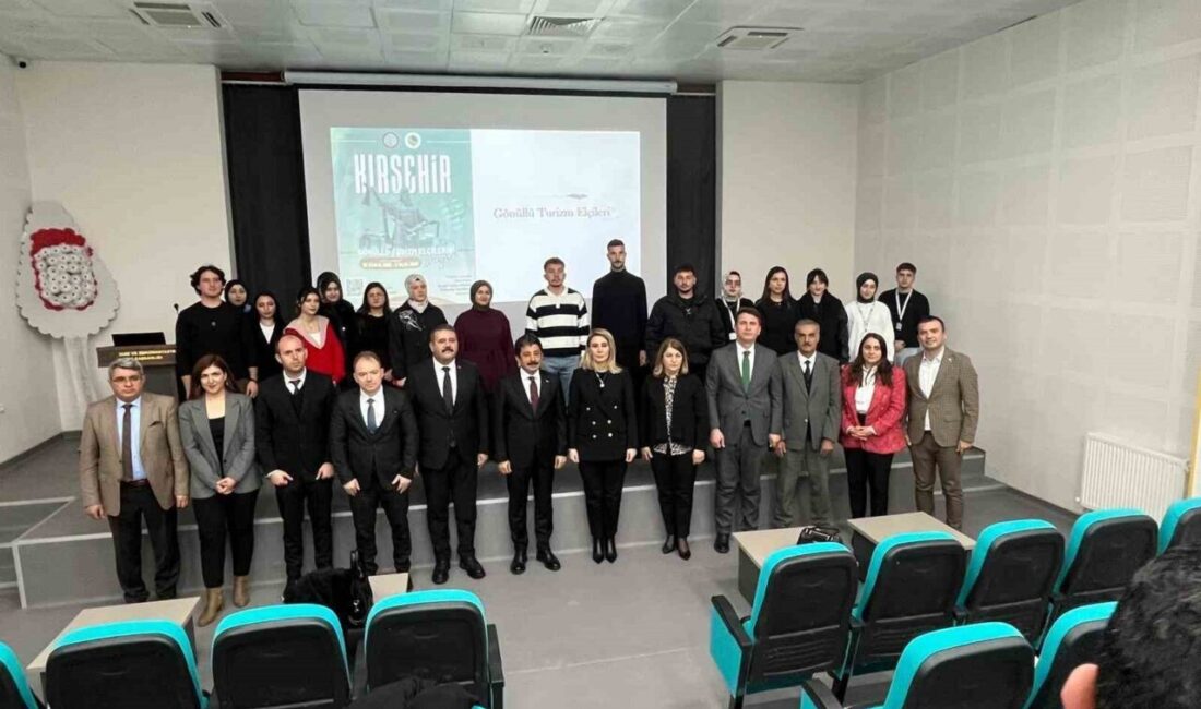 Kırşehir’de, öğrencilerin yerli ve yabancı ziyaretçilere şehrin kadim kültürel mirasını