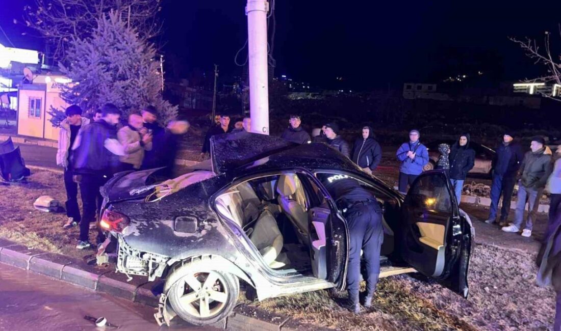 Malatya’da meydana gelen bir trafik kazasında sürücü, aracın kontrolünü kaybederek