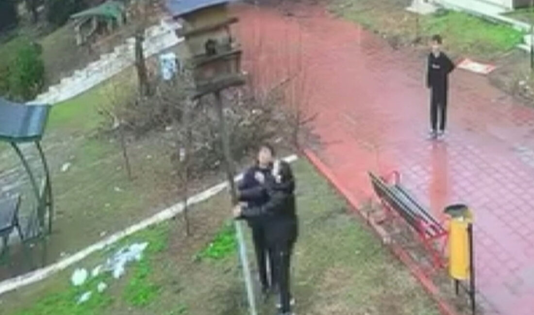 Geçtiğimiz günlerde kuş yuvasına zarar verdikleri belirlenen 4 çocuk, çıkarıldıkları