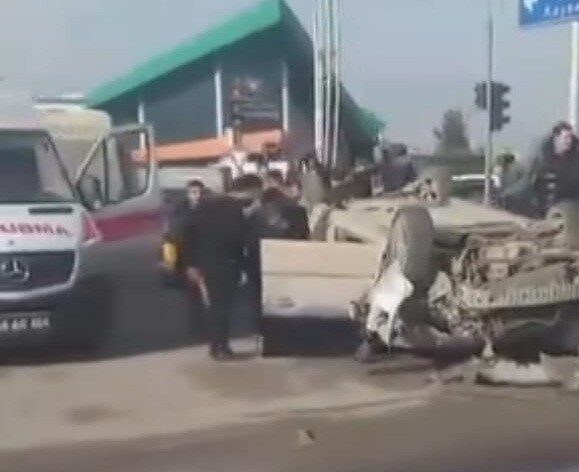 Malatya’da meydana gelen trafik kazasında 5 kişi yaralandı. Kaza, Malatya-Ankara