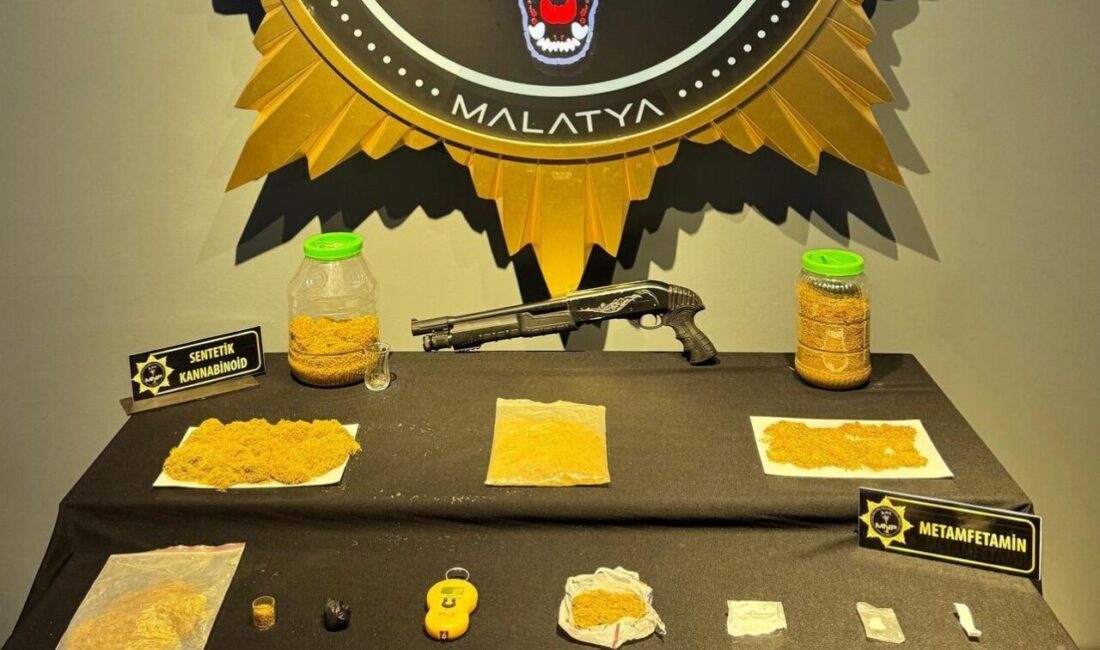 Malatya’da gerçekleştirilen bir operasyonda bin 579 gram sentetik kannabinoid maddesi