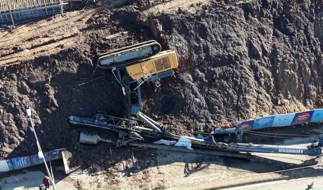 Maltepe Başıbüyük Yolu’nda, İstanbul Büyükşehir Belediyesi tarafından yürütülen istinat duvarı