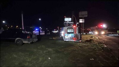 Manisa’nın Şehzadeler ilçesinde gece saatlerinde meydana gelen trafik kazasında bir