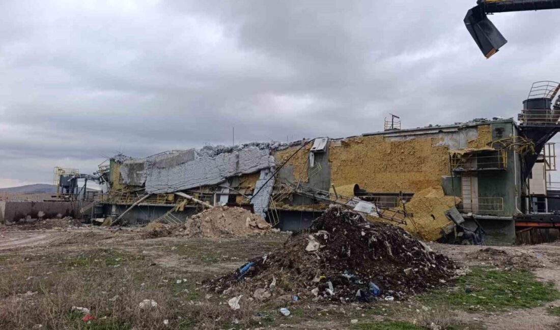 Afyonkarahisar’da bir katı atık bertaraf tesisinde meydana gelen metan gazı