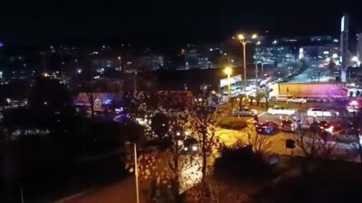 Manisa’nın Turgutlu ilçesinde meydana gelen trafik kazasında, otomobil ile motosiklet