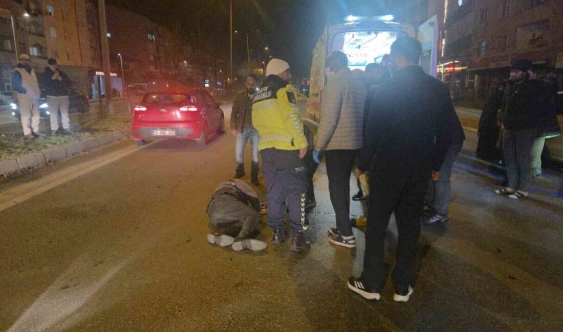 Bursa’da meydana gelen trafik kazasında motosikletin yayaya çarpması sonucu 2