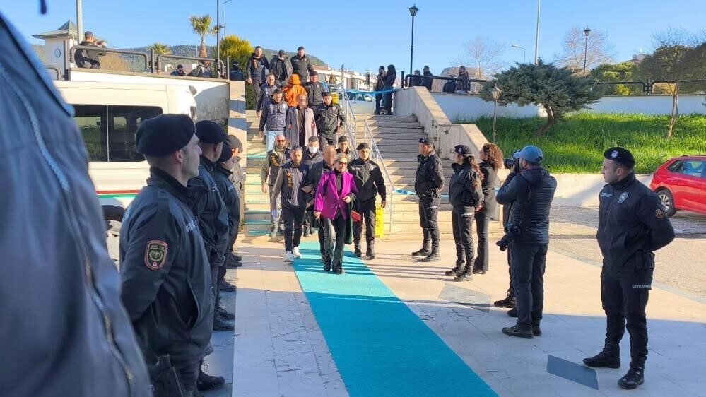 Muğla ilinde sahte sosyal medya hesapları aracılığıyla hakaret, tehdit ve