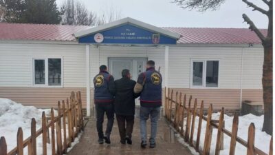 Muş İl Jandarma Komutanlığı Asayiş Şube Müdürlüğü, aranan kişilerin yakalanması