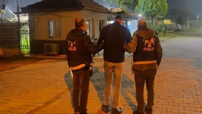Aydın’ın Efeler ilçesinde nitelikli dolandırıcılık suçundan aranan bir şahıs, polis