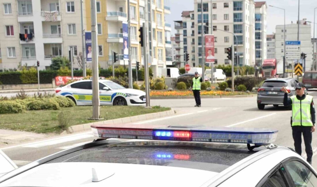 Ordu’da polis ekipleri, trafik kazalarını azaltmak amacıyla gerçekleştirilen denetimler kapsamında,