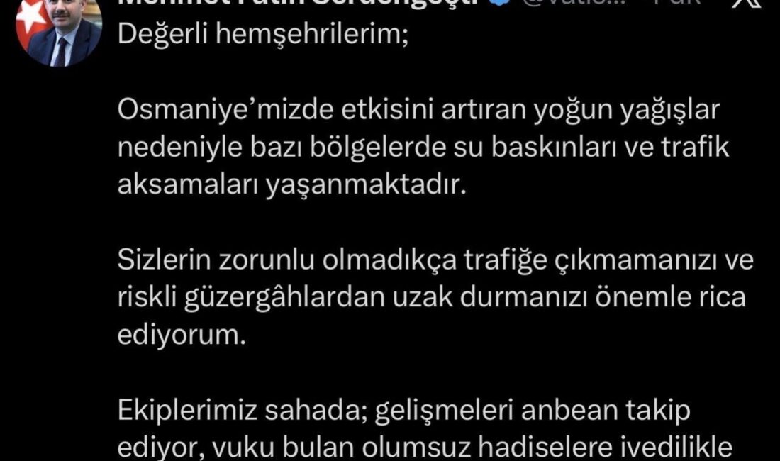 Osmaniye şehrinde akşam saatlerinde başlayan şiddetli yağış ve fırtına, kentte