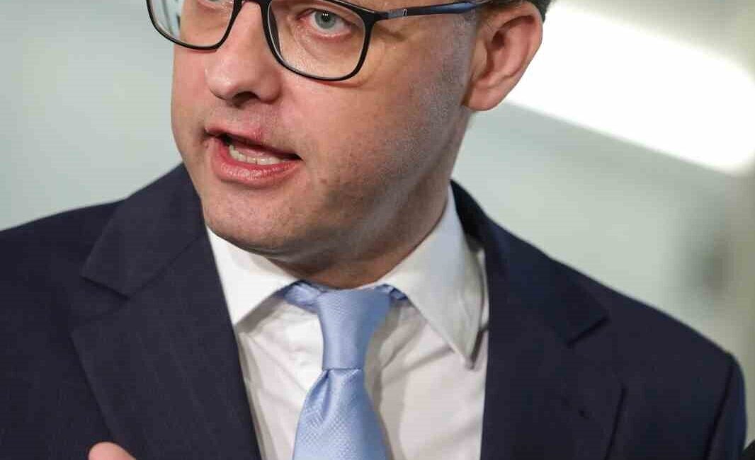 Polonya eski Adalet Bakan Yardımcısı Marcin Romanowski, organize suç örgütü