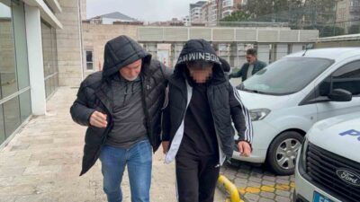Samsun’un İlkadım ilçesinde meydana gelen kavgada 3 kişi bıçakla yaralandı.