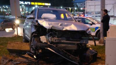 Samsun’un Atakum ilçesinde, SUV tipi araçların çarpışması sonucu meydana gelen