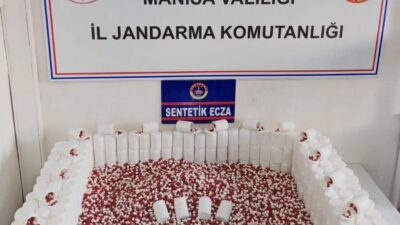 Manisa’da Şehzadeler İlçe Jandarma Komutanlığı ekipleri, bir şahsın uyuşturucu ticareti