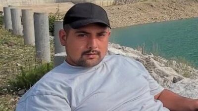 Antalya’nın Serik ilçesinde 26 yaşındaki bir genç, serada çalışırken aniden